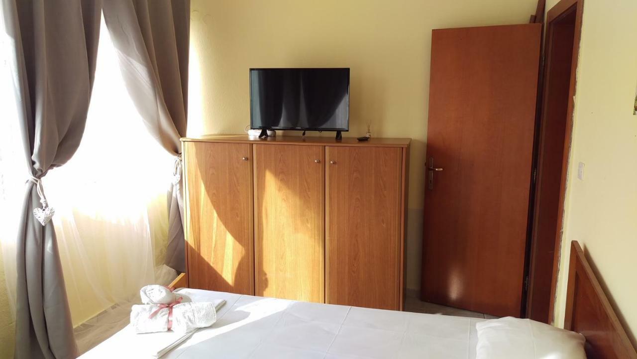 Dimitris & Vassiliki'S Apartment Possidi Zewnętrze zdjęcie