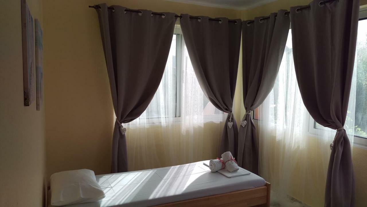 Dimitris & Vassiliki'S Apartment Possidi Zewnętrze zdjęcie